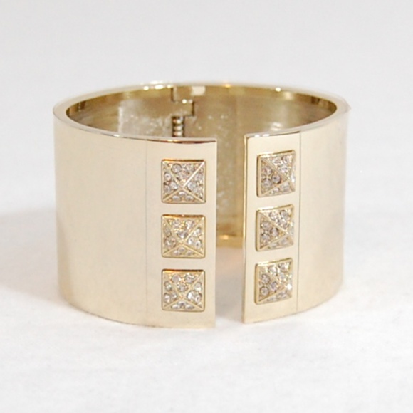 Victoria's Secret Jewelry - NWOT: Victoria's Secret Studded Cuff Bracelet
